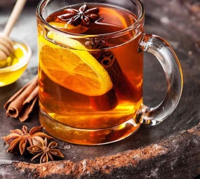 Trà can quế nóng