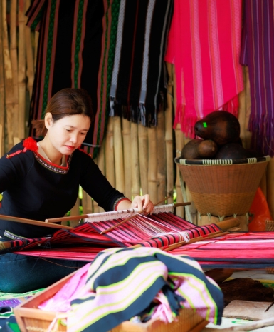 Không gian trải nghiệm dệt thổ cẩm